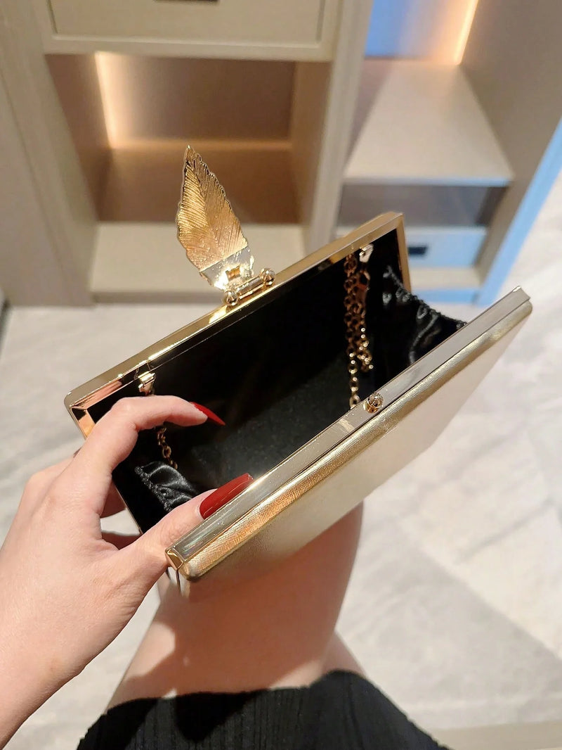 Bolsa Mykonos – A elegância que ilumina a noite