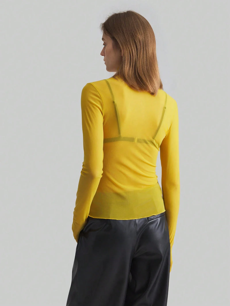 Blusa Tulum - Transparência na medida certa