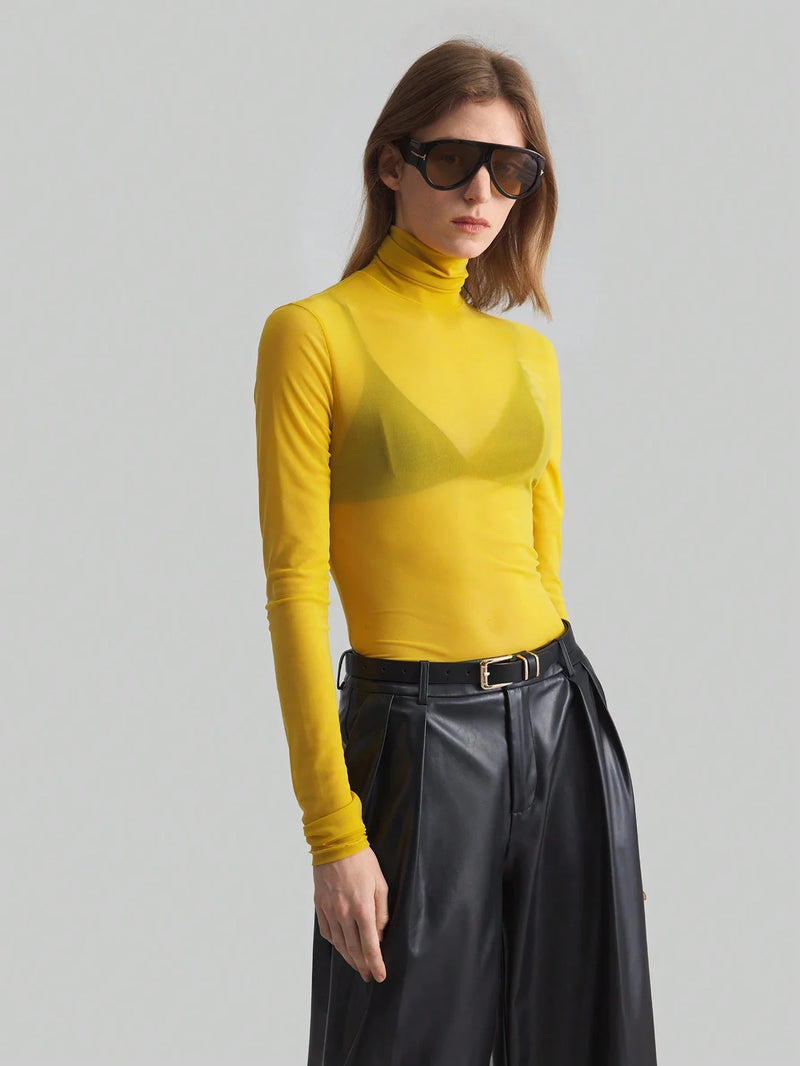 Blusa Tulum - Transparência na medida certa