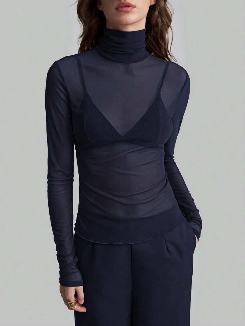 Blusa Tulum - Transparência na medida certa